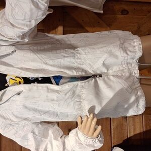 White Windbreaker Jacket - Lightweight Men's Hooded Windbreaker